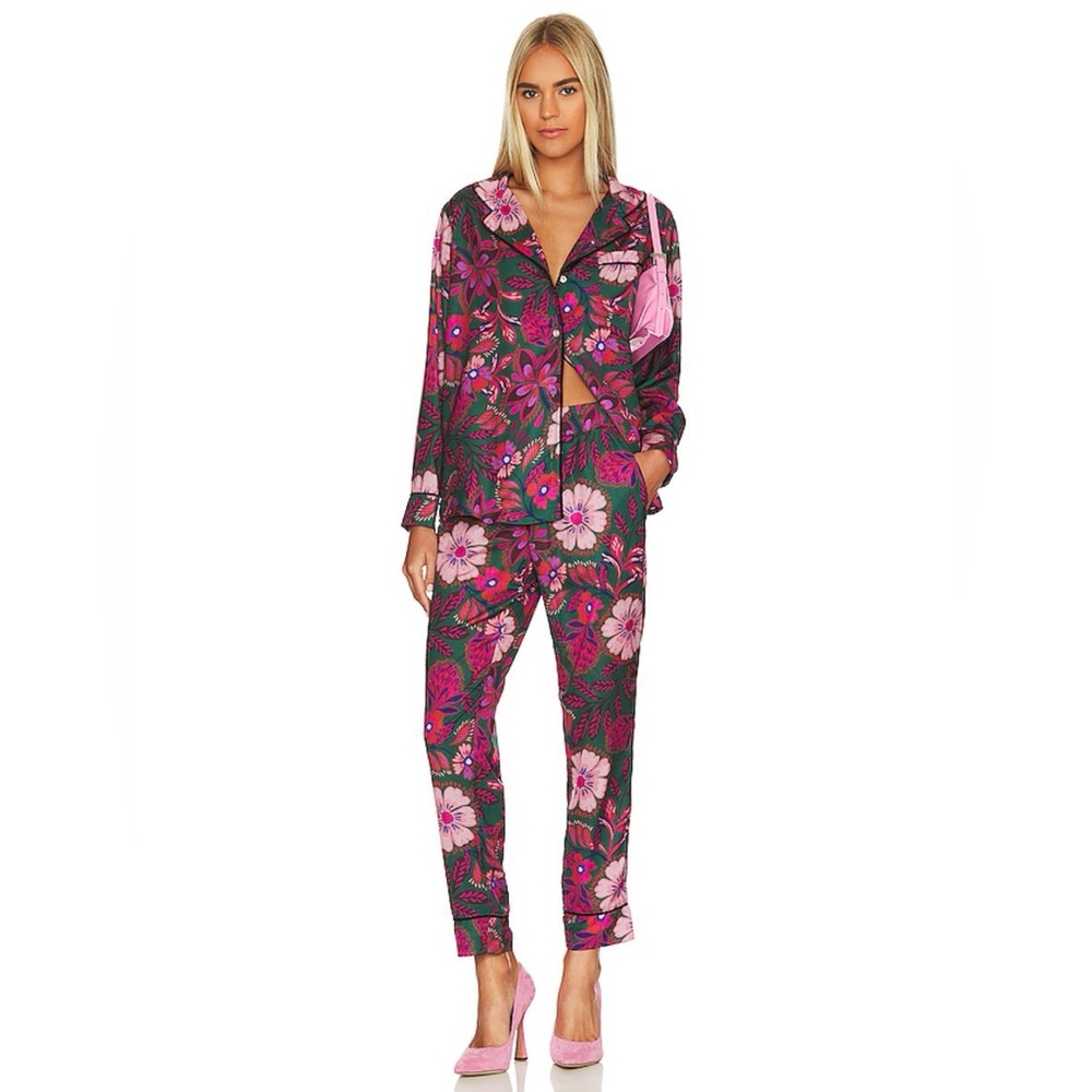 REVOLVE PLUSH Floral Pajama Set With Eye Mask Size Small